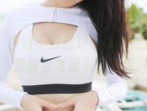 美媛馆 – 你知不知道刘娅希的姐姐，观察原图会发现小细节哦
