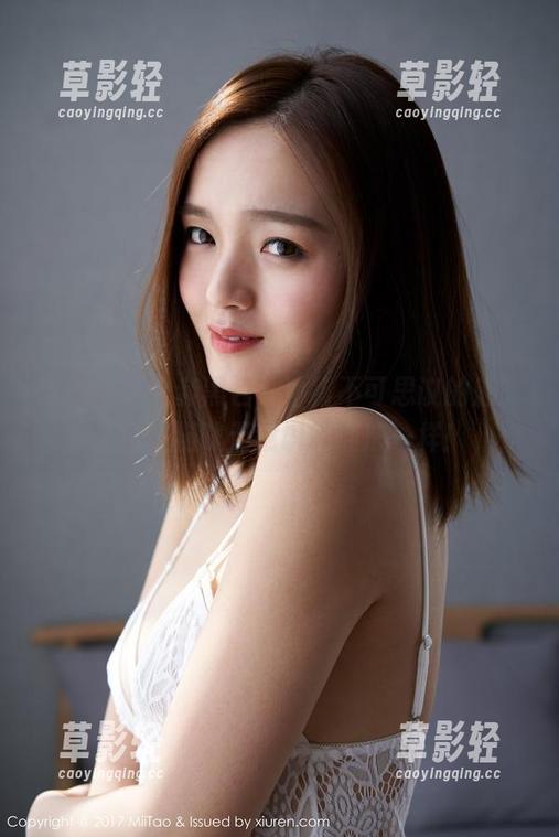 蜜桃社-冰露 蜜桃社 - 全套黑色,冰露不可思议的魅力:就像猫咪无意识的翻滚一样!