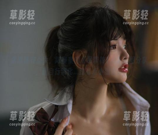 信息量有点大，阿寨寨的《吊带袜1.0》原图分享，请自行消化...我有点小激动。