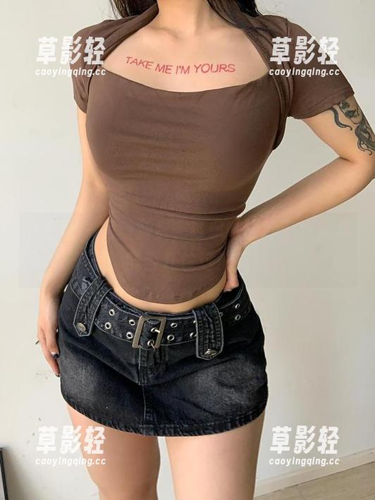 陈佩奇 微密圈 - 网盘新货,陈佩奇的柳丁白丝写真,能否扛住这波风骚?