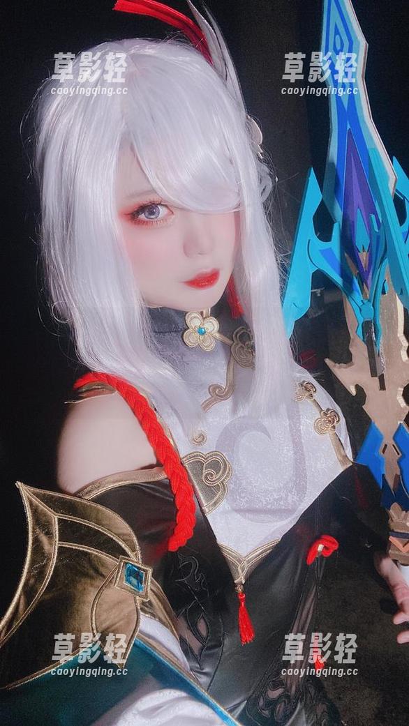 雪猫 雪猫的吉他妹妹:美图精选,背影撩人但没必要多看几眼——哦等等,这是什么神仙姿势?