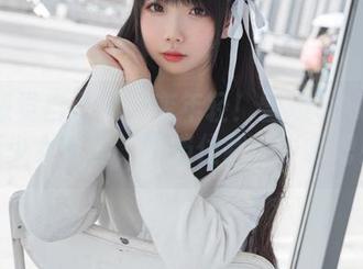 顿时感觉自己又要变年轻！雪琪SAMA最新少女套图，快挡住我的岁月吧！