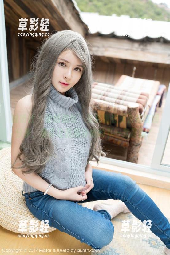 魅妍社 - 清新脱俗，关思阳在天台的套图分享，是否让我期待她的下一次冒险？